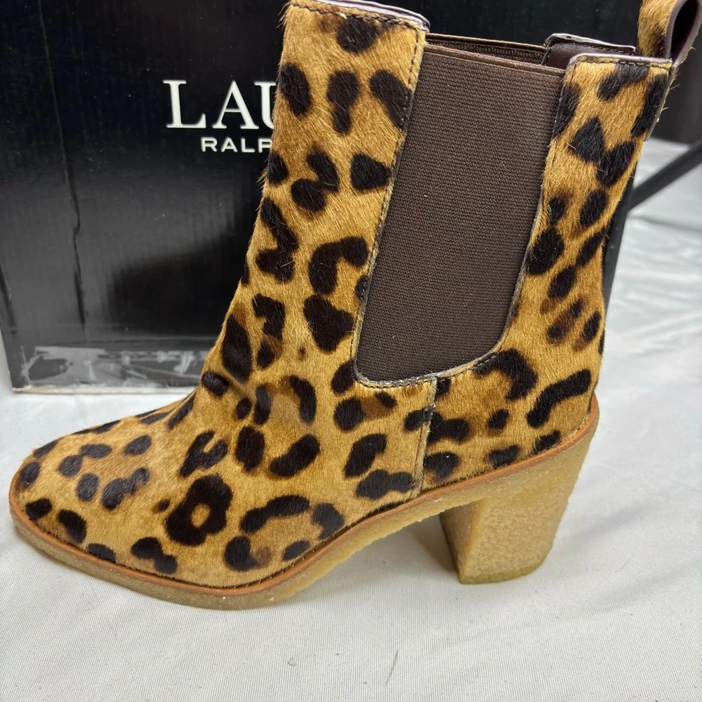 NWB Lauren Ralph Lauren Marianna Women's Suede Pull On‎ Chelsea Boots SIZE7
